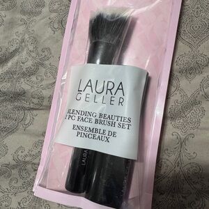 Laura Geller Blending Beauties 2-Piece Brush Set